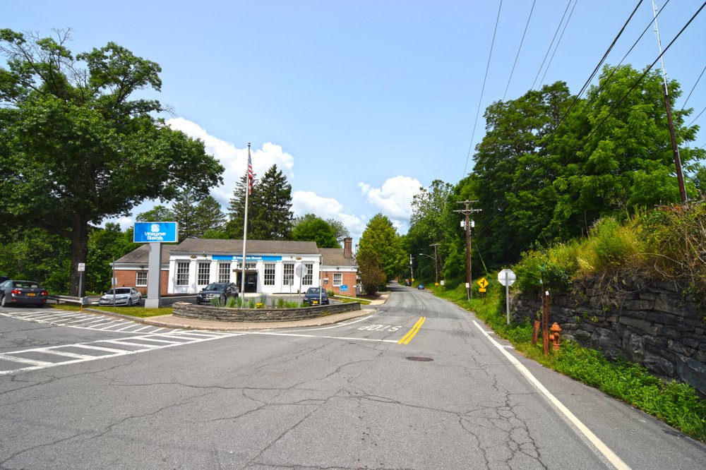 WAYNE BANK Updated September 2024 3 River Rd, Callicoon, New York