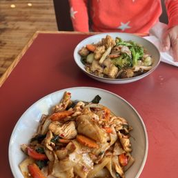 Drunken Noodle