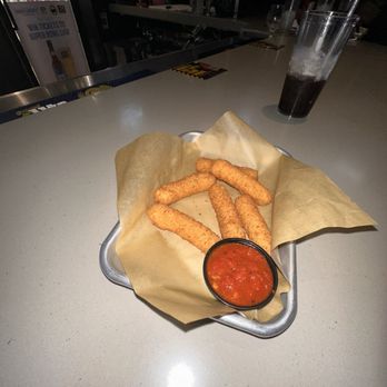 Buffalo Wild Wings - Mozzarella sticks - Chicken Wings Near Me - Southaven, Mississippi Buffalo Wild Wings - Mozzarella sticks - Chicken Wings Near Me - Southaven, Mississippi