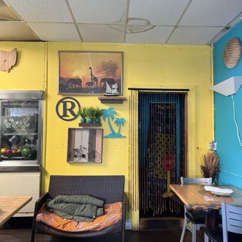 Riziki Swahili Grill - Beach vibes Raziki's - African Near Me - Columbus, Ohio Riziki Swahili Grill - Beach vibes Raziki's - African Near Me - Columbus, Ohio