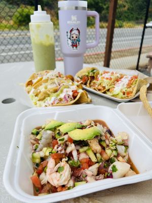 Mariscos Mi Gusto Es by null