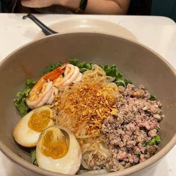 Em Vietnamese Bistro - Huey tieuh - Vietnamese Near Me - Brooklyn, New York Em Vietnamese Bistro - Huey tieuh - Vietnamese Near Me - Brooklyn, New York