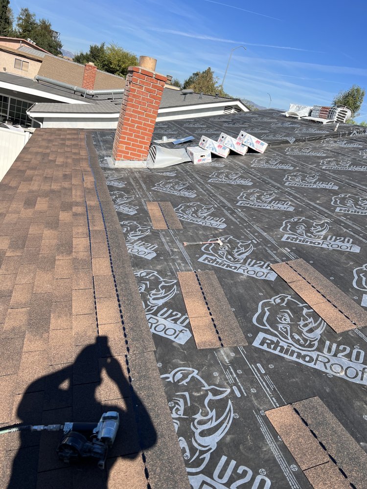 Slide of J&F BUILDING GROUP