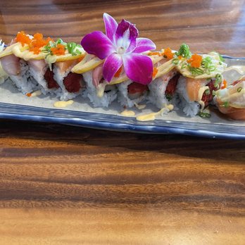 Umami Japanese - Spicy Lemon Roll - Sushi Bars Near Me - San Marcos, California Umami Japanese - Spicy Lemon Roll - Sushi Bars Near Me - San Marcos, California