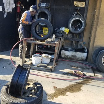 Snow & Red Tire Service - Snow - Tires Near Me - Atlanta, Georgia Snow & Red Tire Service - Snow - Tires Near Me - Atlanta, Georgia