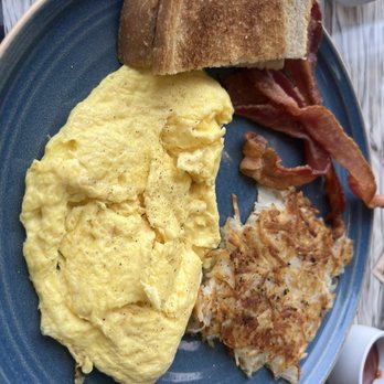 Humphreys Restaurant - American breakfast - Seafood Near Me - San Diego, California