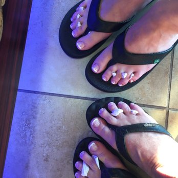 Pretty Little Nails & Spa - Nail Salons Near Me - Phoenix, Arizona