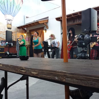 Temecula Wine & Beer Garden - Bars Near Me - Temecula, California