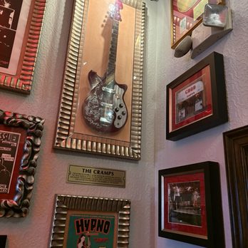 Hard Rock Cafe - Burgers Near Me - Niagara Falls, New York Hard Rock Cafe - Burgers Near Me - Niagara Falls, New York