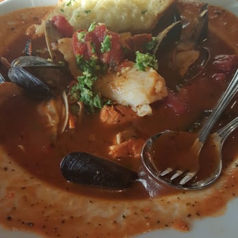 Anthony's HomePort - Ciopinno - Seafood Near Me - Des Moines, Washington