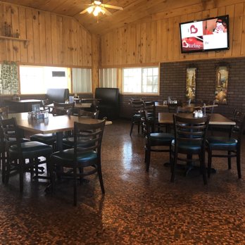 Joe's Pizza & Pasta - Large dining room - Italian Near Me - Amarillo, Texas