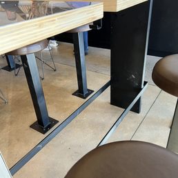 Line wrapped around the entire inside (filthy) seating area. Line wrapped around the entire inside (filthy) seating area.