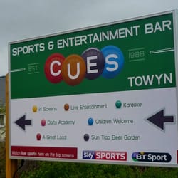 Cues Sports Bar - Cues Sports Bar, Towyn