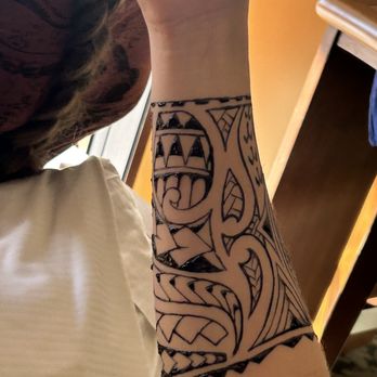 Honolulu Henna - Cuff style jagua tattoo - Henna Artists Near Me
