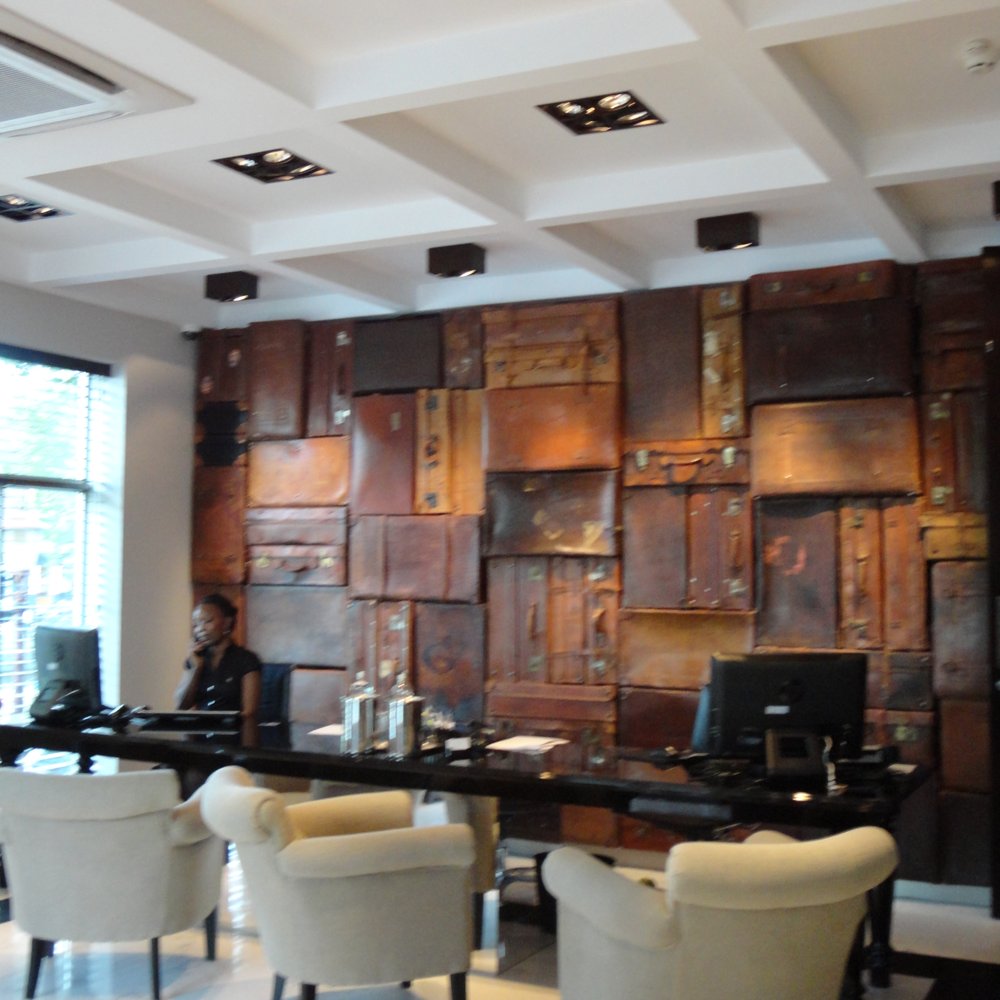 Notting Hill Hotel - entrance - Hotels Near Me - Amsterdam, New Hampshire