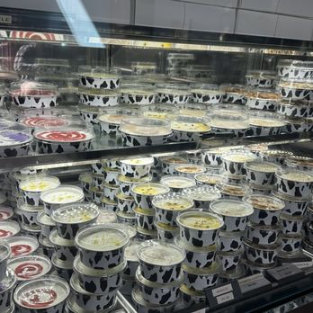 Crazy Block Cheesecakes - Cheesecakes, many options! - Desserts Near Me - Oakland, California