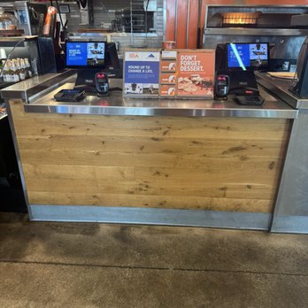 Blaze Pizza - Checkout counter - Pizza Near Me - Lutz, Florida