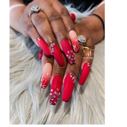 Tipsy Nails Lounge