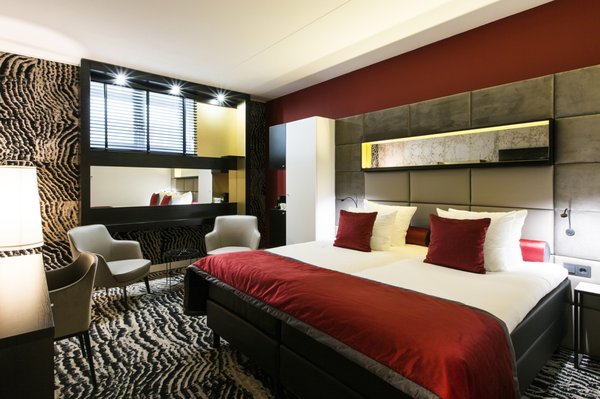 Lancaster Hotel by null