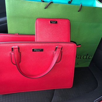 Kate Spade - Red handbag with wallet. Gorgeous! just what I was looking for and it comes with a long strap too :) - Accessories Near Me - Napa, California
