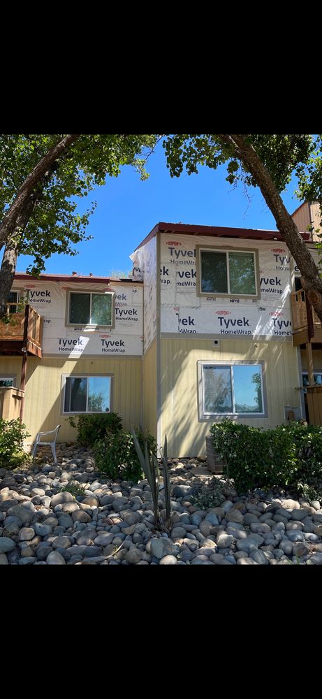 Slide of Builder Construction