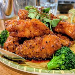 Salt and Pepper Chicken Wings 椒盐鸡翅