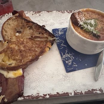 Maple Street Eatery - Grilled cheese (added bacon) and tomato soup - Bars Near Me - Livermore, California Maple Street Eatery - Grilled cheese (added bacon) and tomato soup - Bars Near Me - Livermore, California