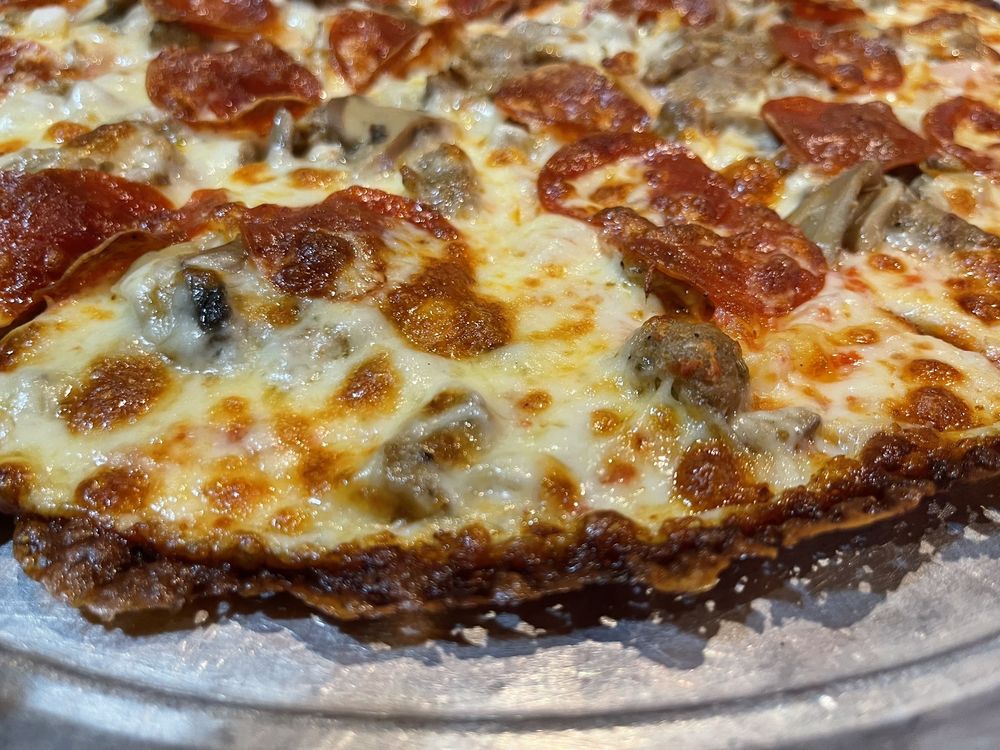 Sam’s Pizza Pub & Restaurant