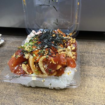 Bakudan Events & Catering - Crunchy garlic Taegu ahi poke bowl - Poke Near Me - Honolulu, Hawaii Bakudan Events & Catering - Crunchy garlic Taegu ahi poke bowl - Poke Near Me - Honolulu, Hawaii
