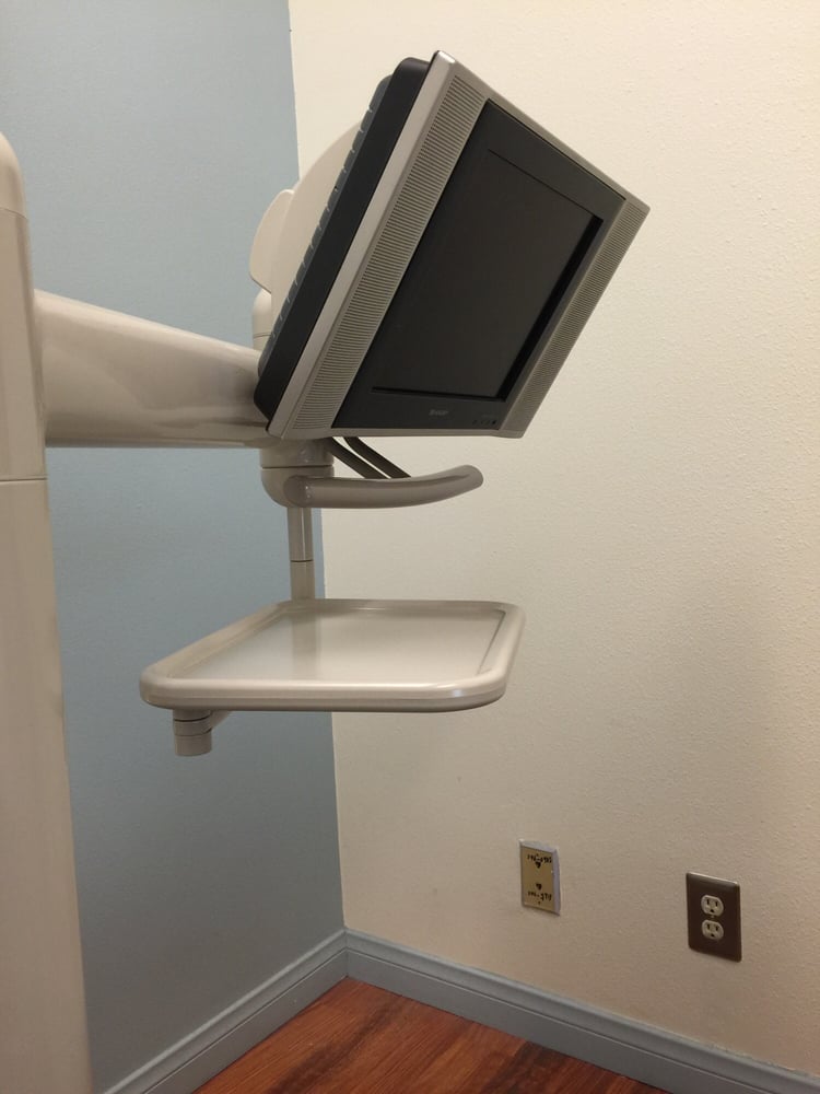 PINEDA MARITESS, DMD Updated October 2024 32 Reviews 730 S