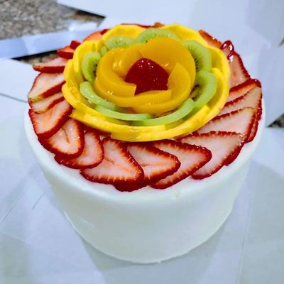Lala's Bakery by null