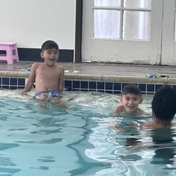 Floaties Swim School
