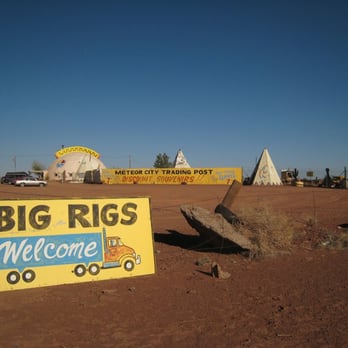 Dino Drive Thru - Landmarks & Historical Buildings Near Me - Winslow, Arizona