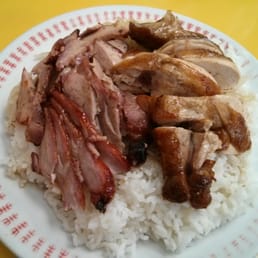 BBQ Pork and Soy Sauce Chicken on Rice 叉烧油鸡饭 BBQ Pork and Soy Sauce Chicken on Rice 叉烧油鸡饭