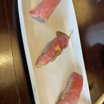Shiro's - Tuna - Sushi Bars Near Me - Seattle, Washington