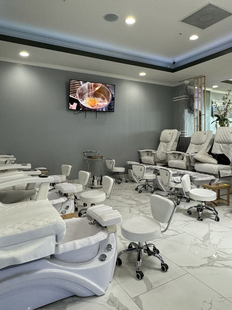 ENCORE NAILS BAR Updated September 2024 52 Photos & 39 Reviews