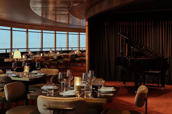 New York Marriott Marquis by null