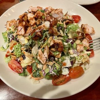 Wood Ranch Moorpark - BBQ chopped chicken salad - Barbeque Near Me - Moorpark, California Wood Ranch Moorpark - BBQ chopped chicken salad - Barbeque Near Me - Moorpark, California