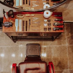 Hovel - El corte de cabello necesita los mejores utensilios para que el corte sea de la mejor calidad.