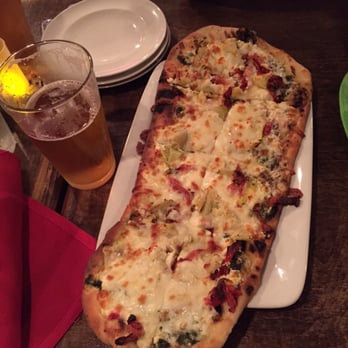 Pie - Pizza Near Me - Bethany Beach, Delaware