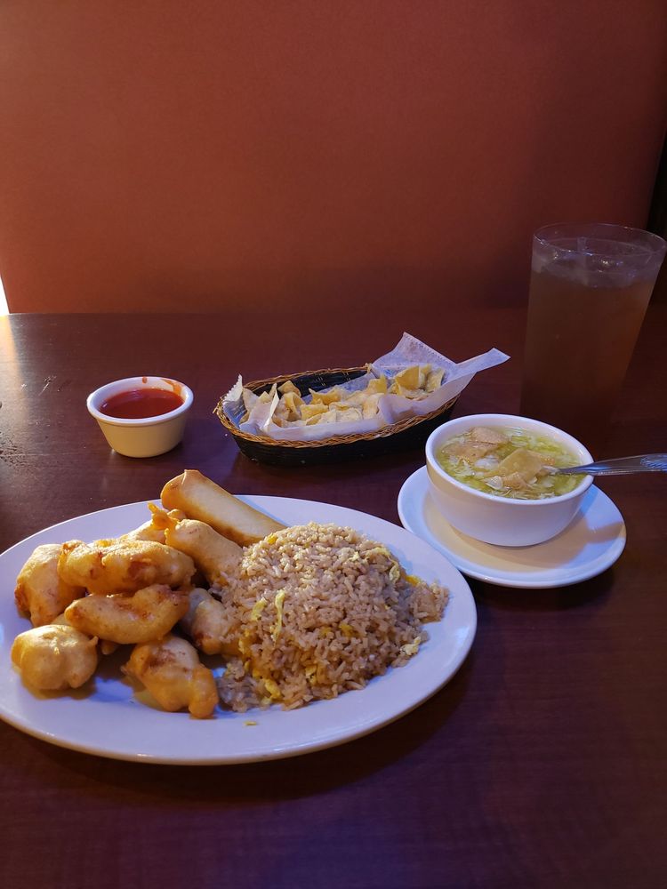 GOLDEN CHOPSTIX 53 Photos & 80 Reviews 37 Hudson Plz, Fayetteville, GA Menu Yelp