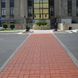 Rainbow Paving - Basketweave Pattern with Brick red colour