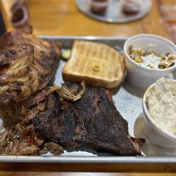 Bonfire - A Smokin Taqueria - 3 meat bbq combo