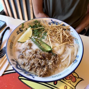 Ramen Del Barrio - Carnitas Tonkotsu - Ramen Near Me - Austin, Texas Ramen Del Barrio - Carnitas Tonkotsu - Ramen Near Me - Austin, Texas