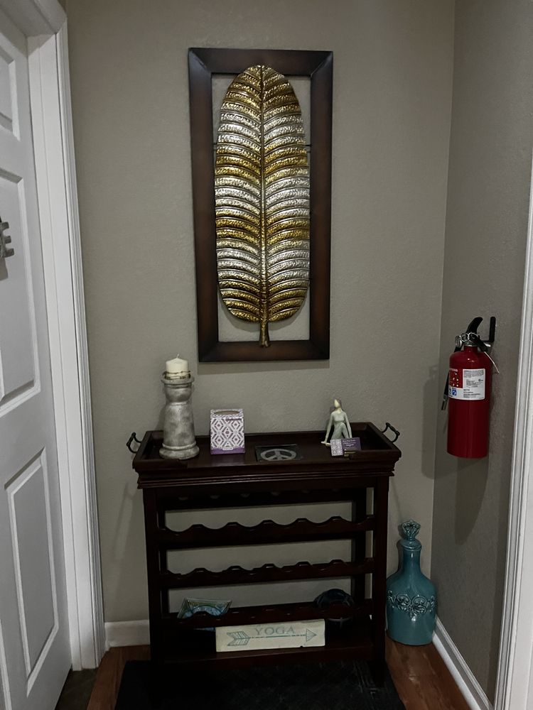 Peace Yoga Studio Logo