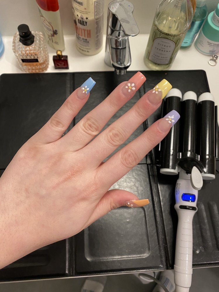 NAIL BOUTIQUE & SPA Updated August 2024 40 Photos & 28 Reviews