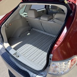 Clean trunk/hatch - no paint!