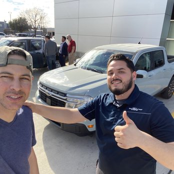 Red McCombs Drive Away Motors West - Just finished paying and about to drive off in the sunset - Car Dealers Near Me - San Antonio, Texas Red McCombs Drive Away Motors West - Just finished paying and about to drive off in the sunset - Car Dealers Near Me - San Antonio, Texas