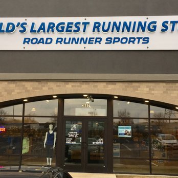 Road Runner Sports - Entrance - Shoe Stores Near Me - Hilliard, Ohio Road Runner Sports - Entrance - Shoe Stores Near Me - Hilliard, Ohio
