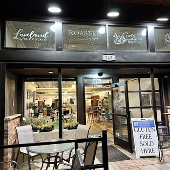 Loveland Chocolate - outside of storefront at night - Chocolatiers & Shops Near Me - Loveland, Colorado